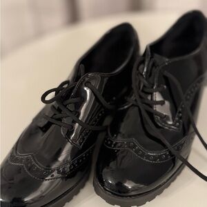 Classic Black Patent Leather Women's Oxfords